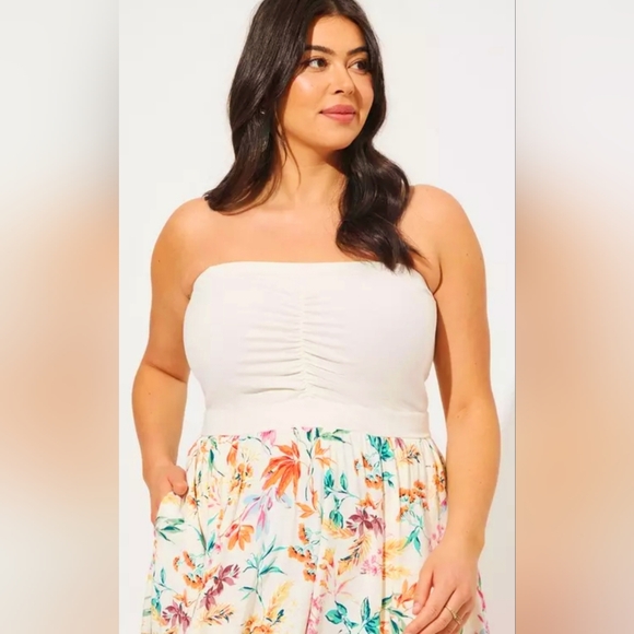 Torrid Strapless White and Multicolor Floral Dress - Picture 2 of 10
